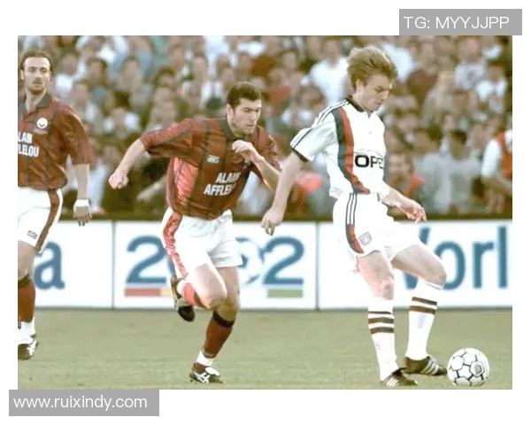 追忆80年前的足球传奇明星与他们的辉煌岁月